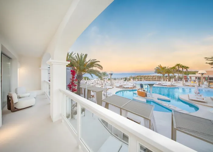 Destino Five Ibiza - 5-Star Grand Luxe Resort (Adults Only)