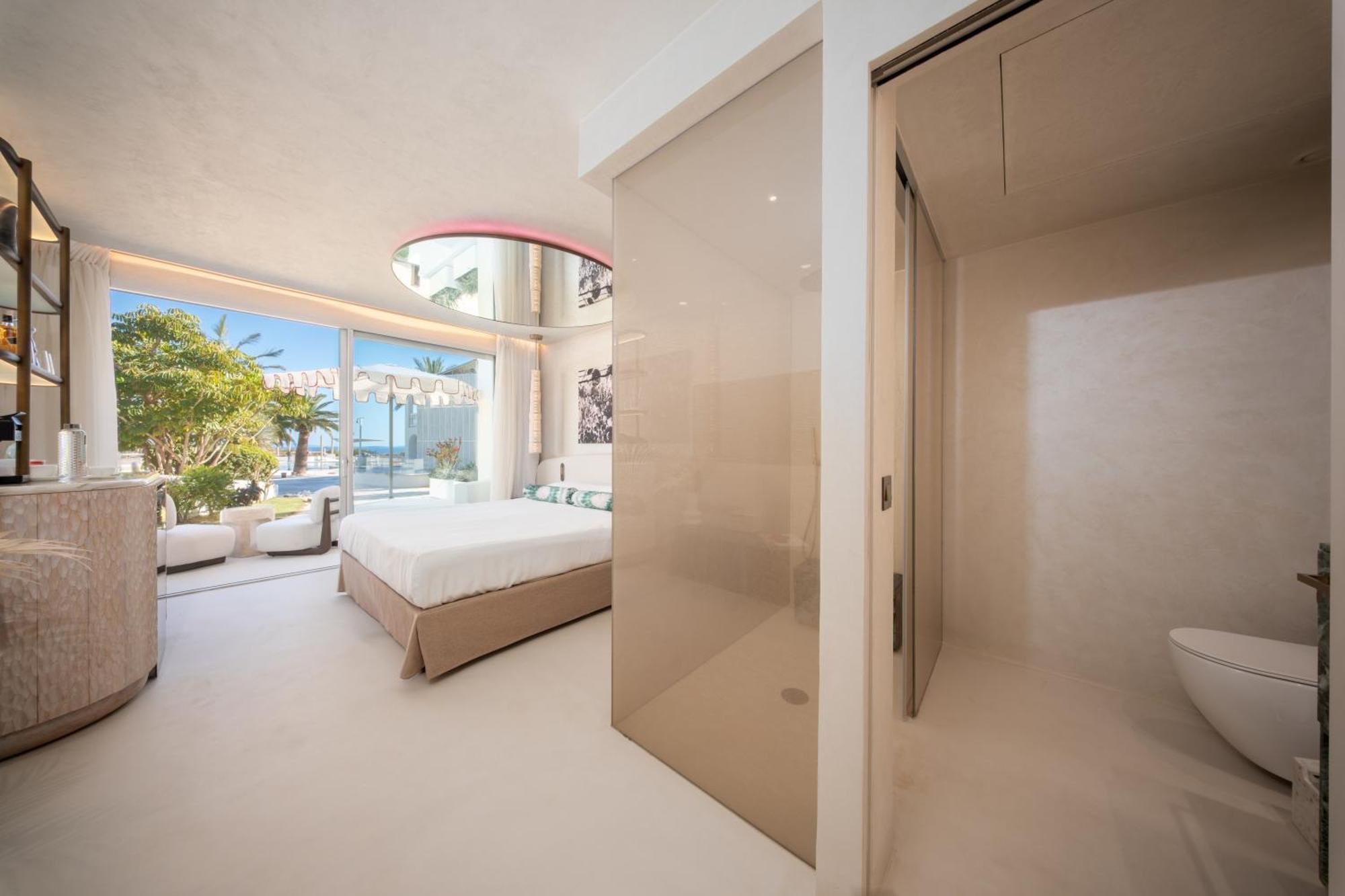 Destino Five Ibiza - 5-star Grand Luxe (adults Only) Hotel Playa De Talamanca