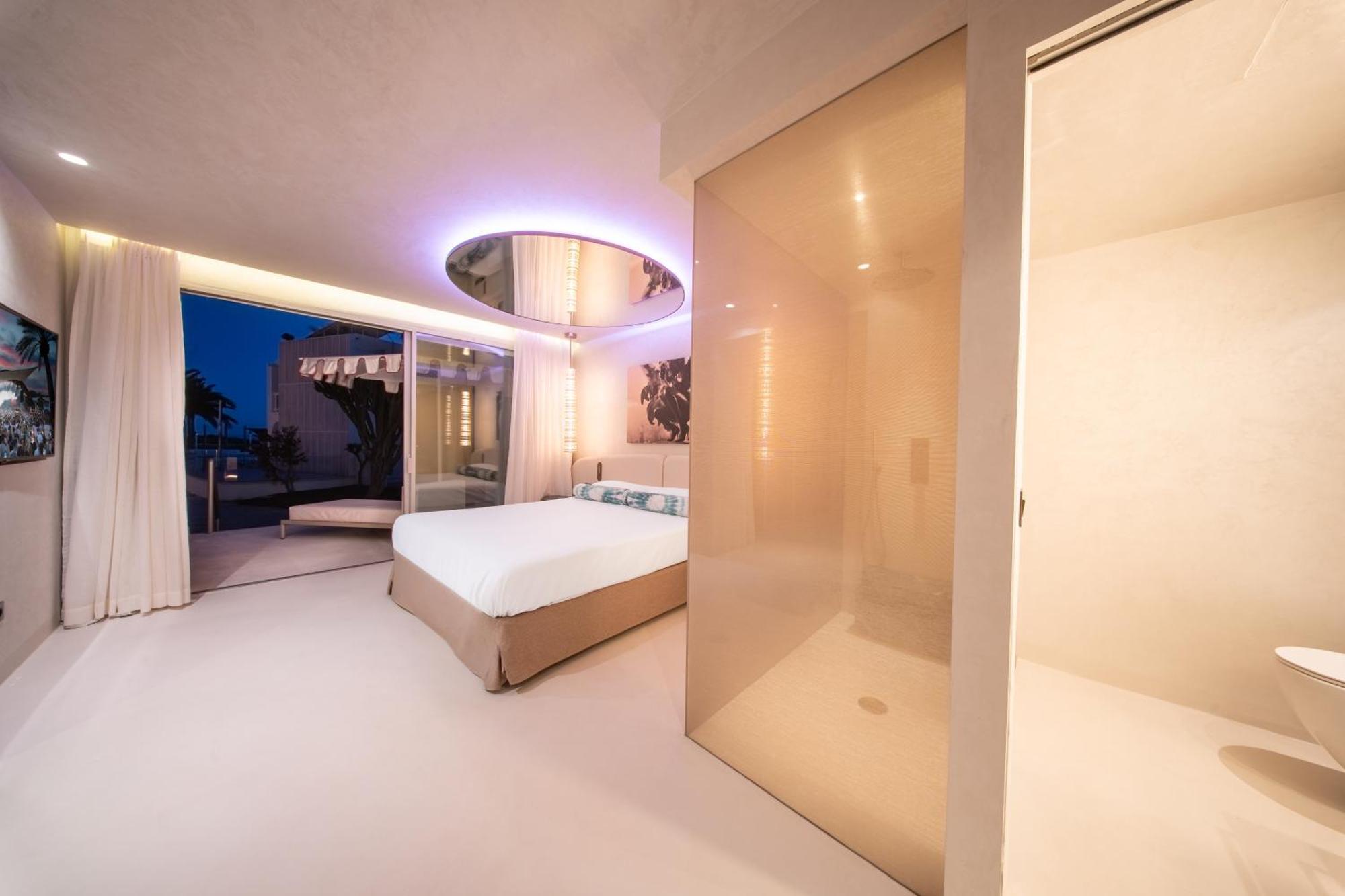 Destino Five Ibiza - 5-Star Grand Luxe Resort (Adults Only)
