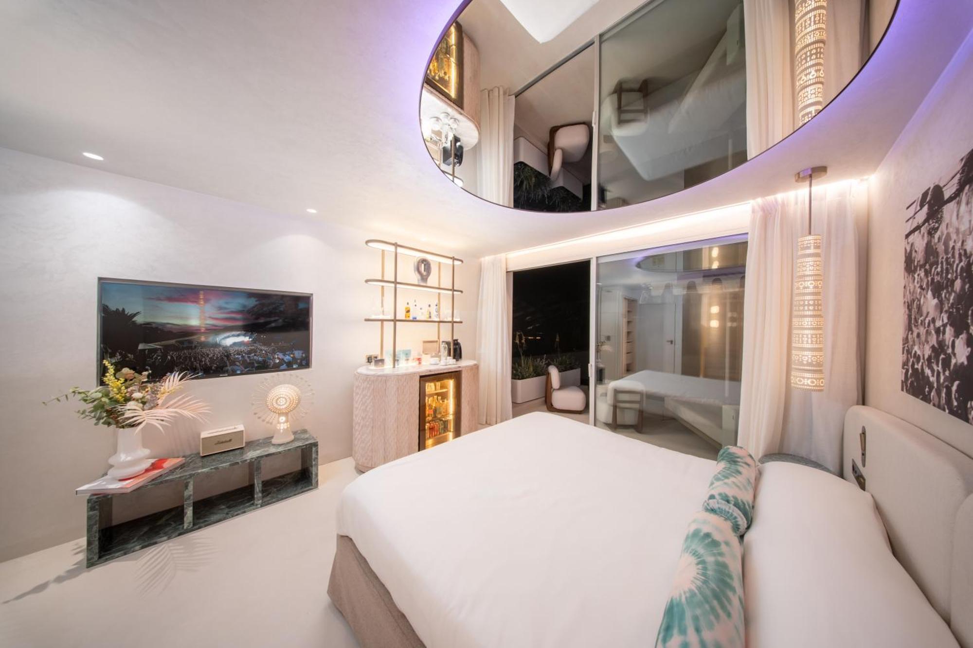 Destino Five Ibiza - 5-Star Grand Luxe Resort (Adults Only) Hotel