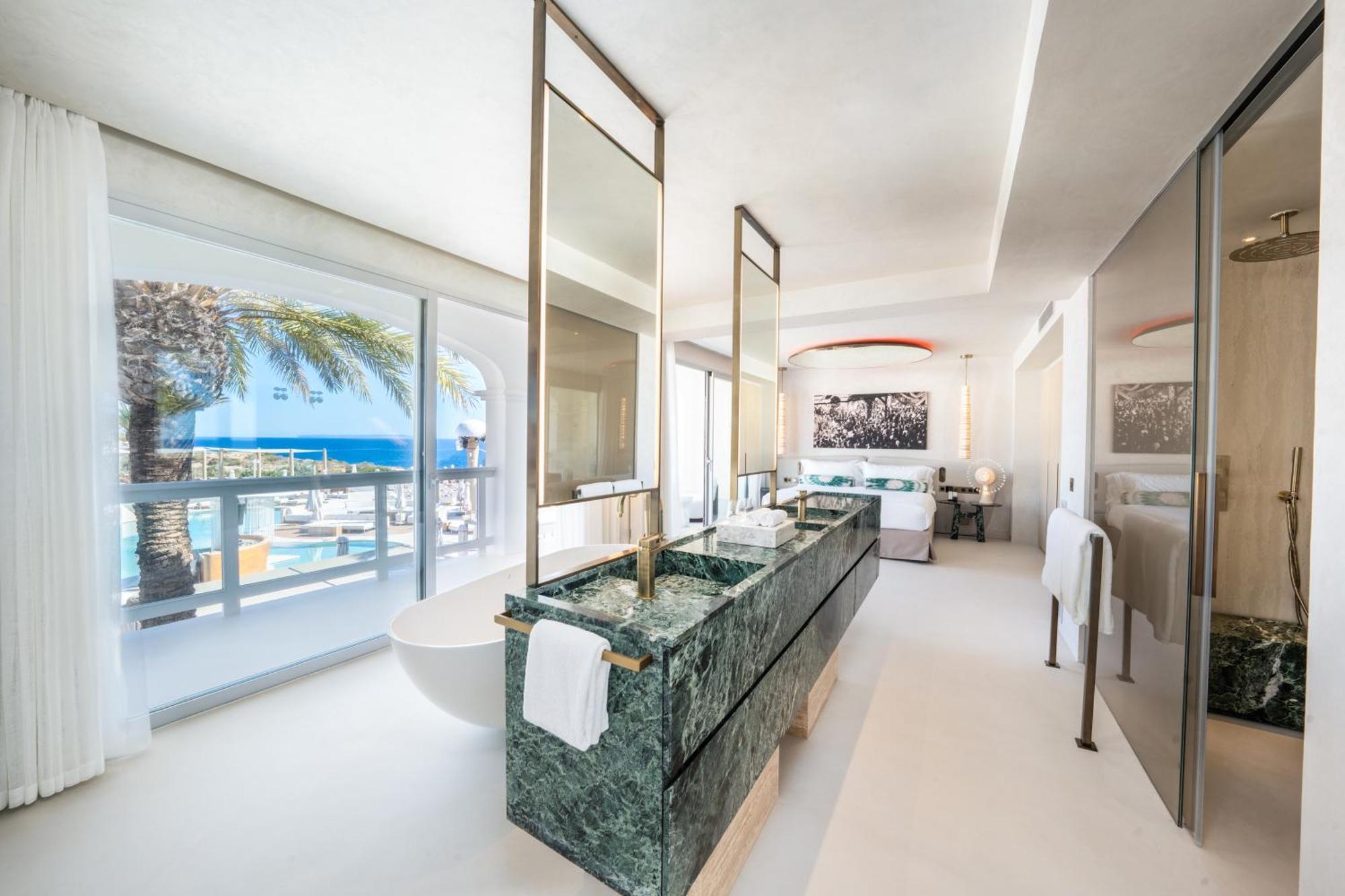 Destino Five Ibiza - 5-Star Grand Luxe Resort (Adults Only)