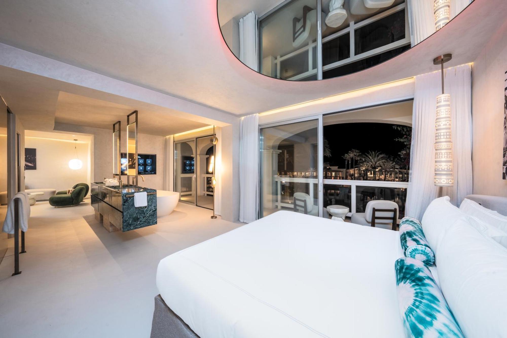 Destino Five Ibiza - 5-Star Grand Luxe Resort (Adults Only) Hotel
